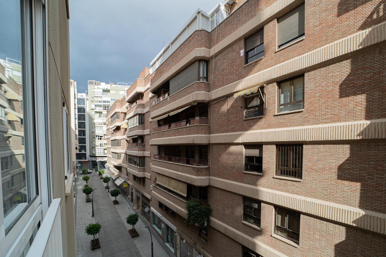 Expoholidays - General Tamayo Parking Gratis Almería Extérieur photo